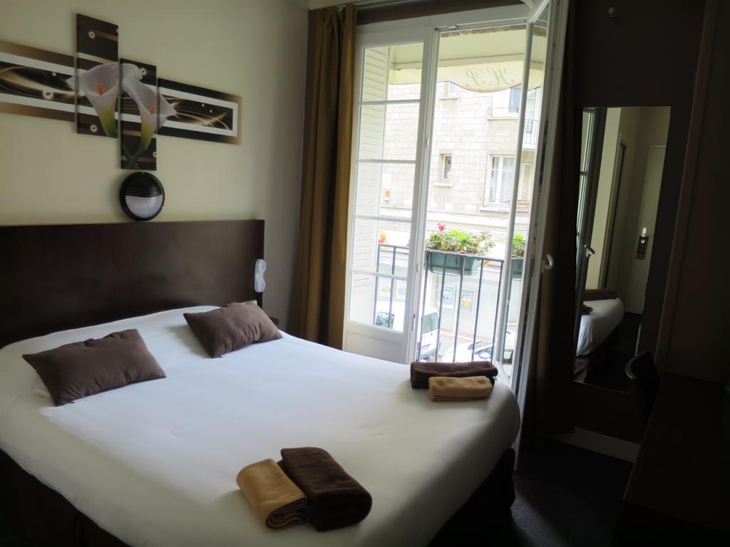 Hotel De La Paix Caen Pokoj fotografie